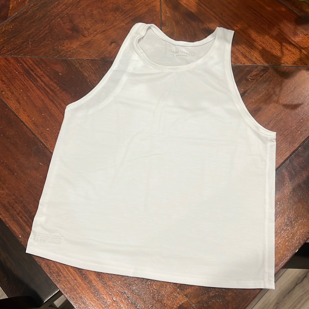 Outdoor voices white crop tank